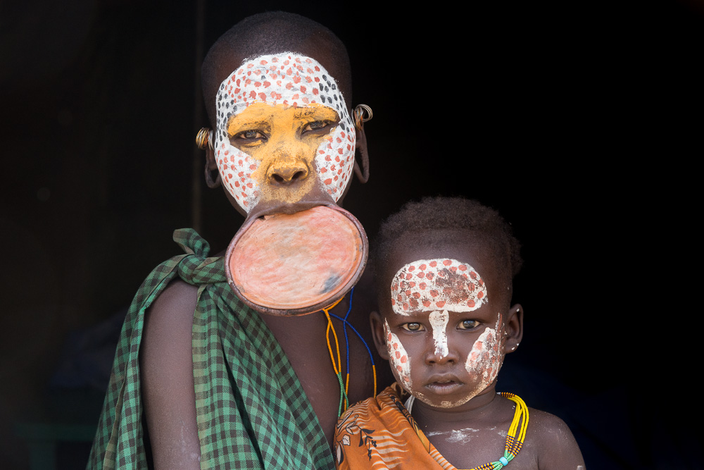 قبائل السورمة The Surma People